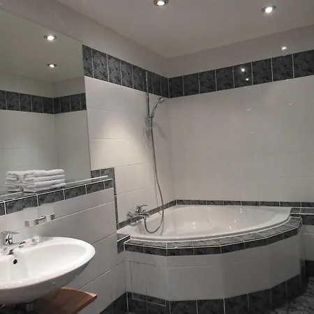 ゲストハウス Turmhotel Weserblick